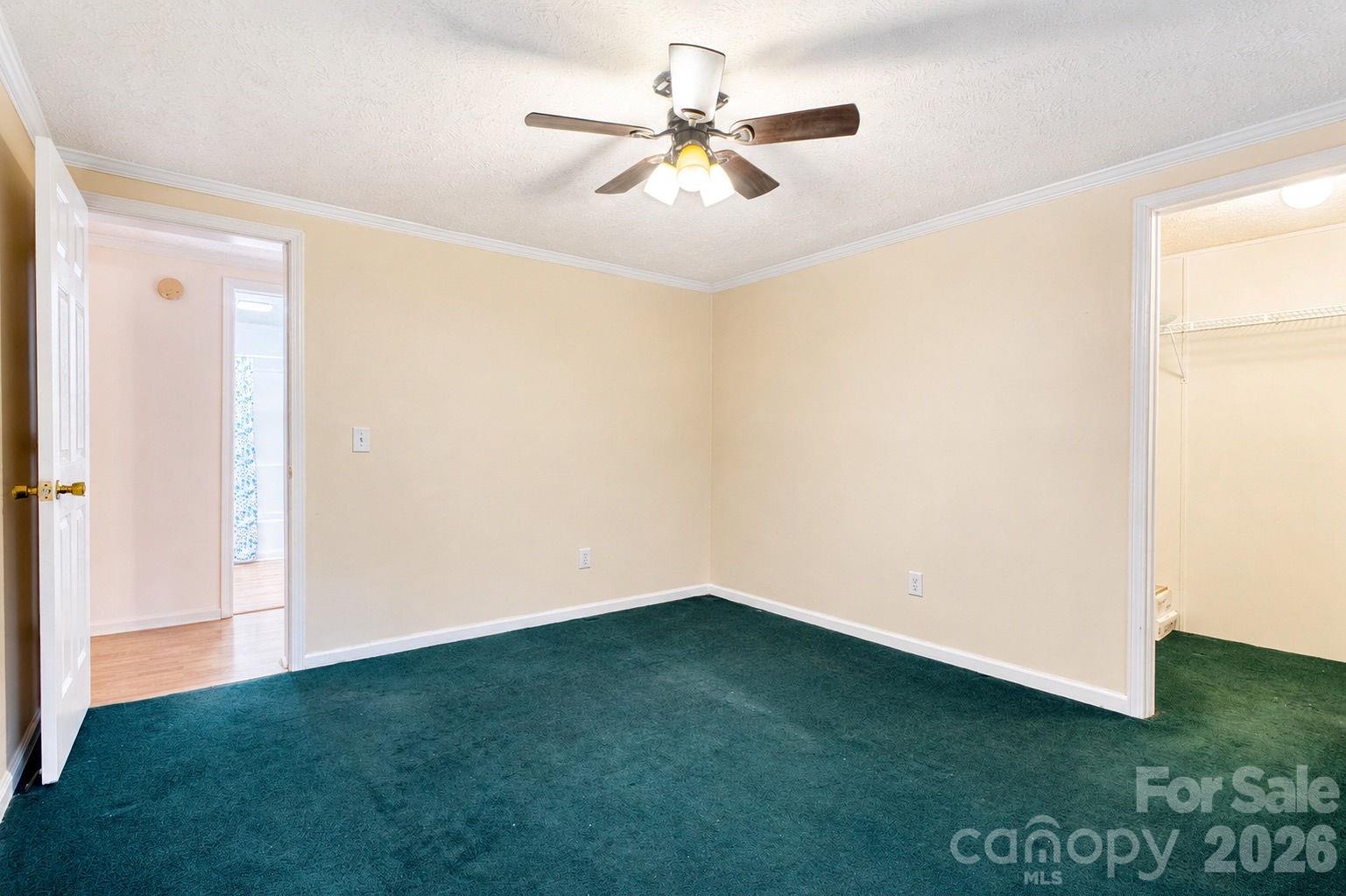 4942 Reid Road
