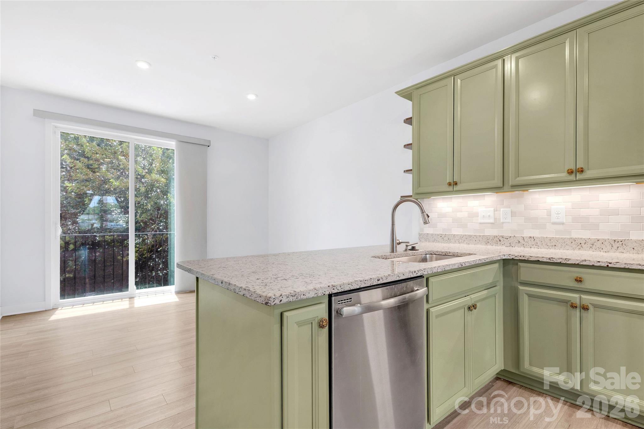 268 Parkwood Avenue