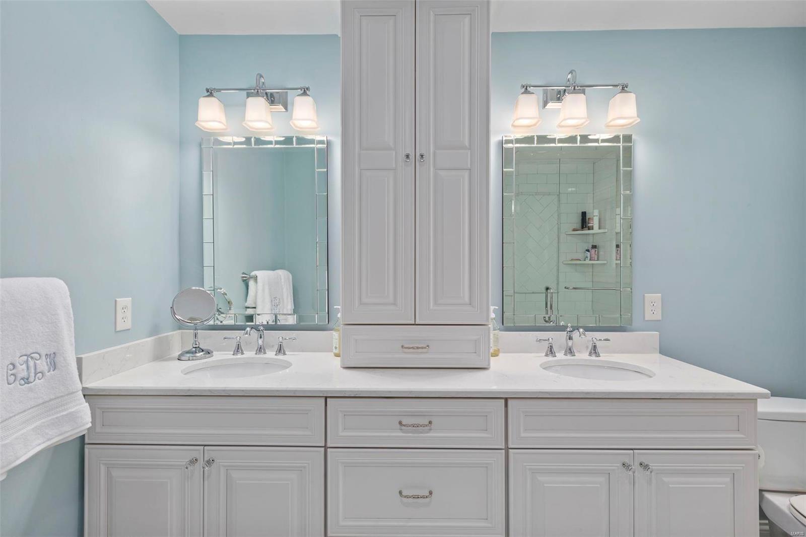 829 Renderer Drive