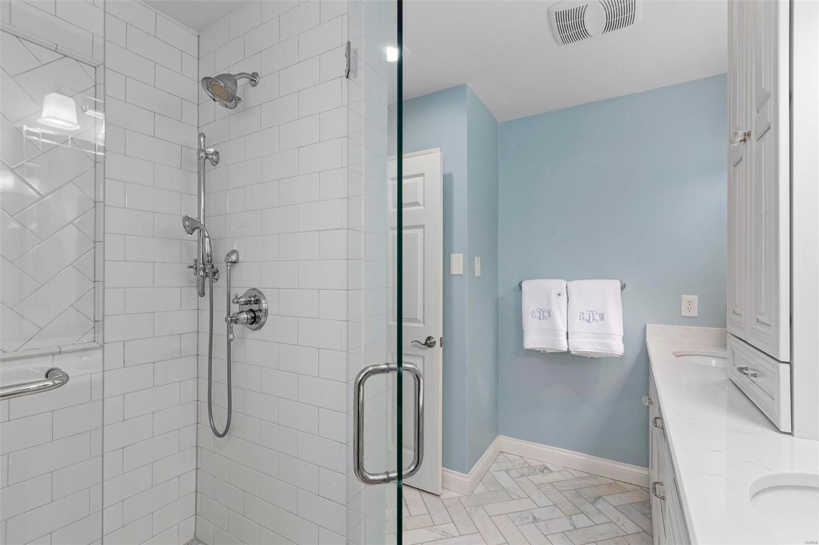 829 Renderer Drive