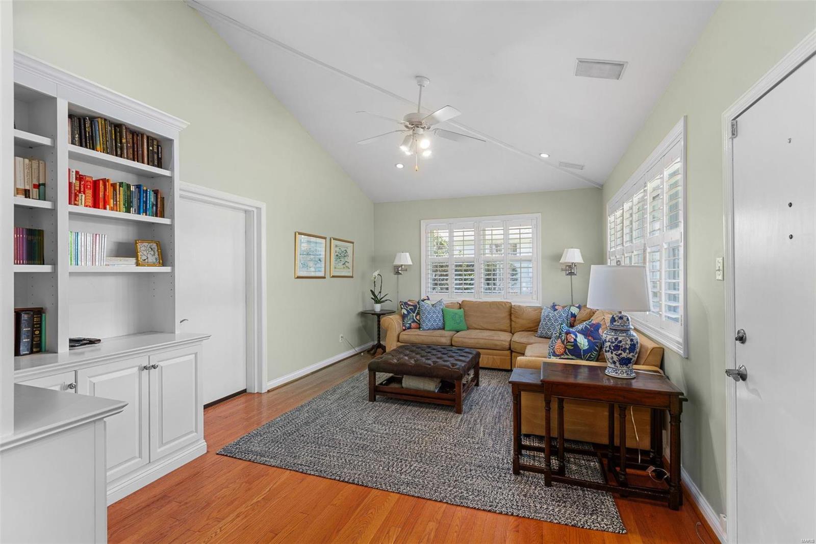 829 Renderer Drive