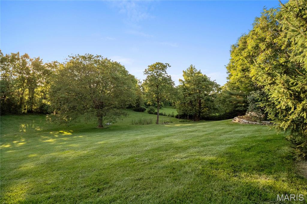 4 Country Life Acres