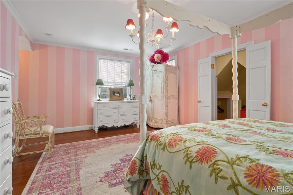 4 Country Life Acres
