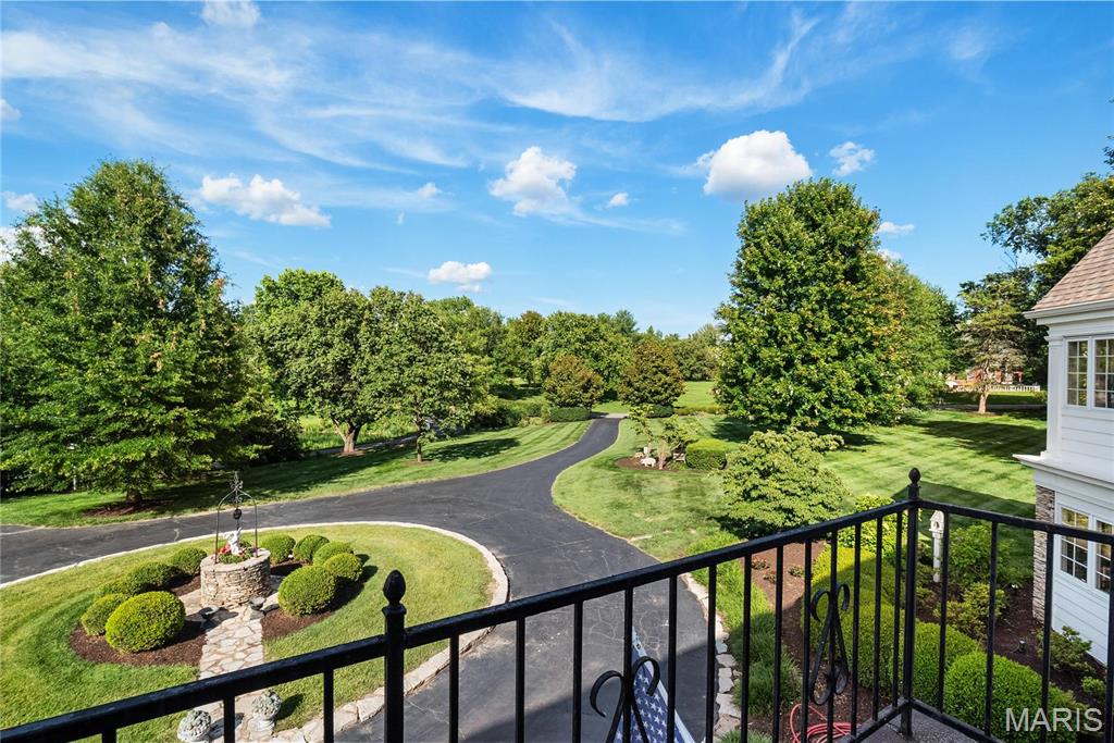 4 Country Life Acres