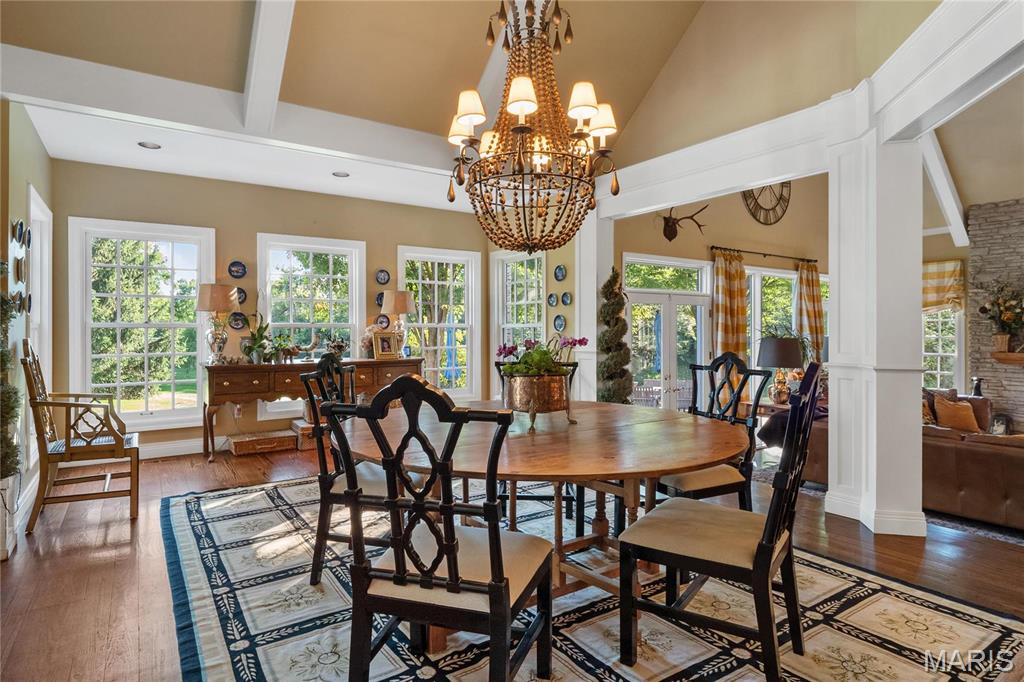 4 Country Life Acres