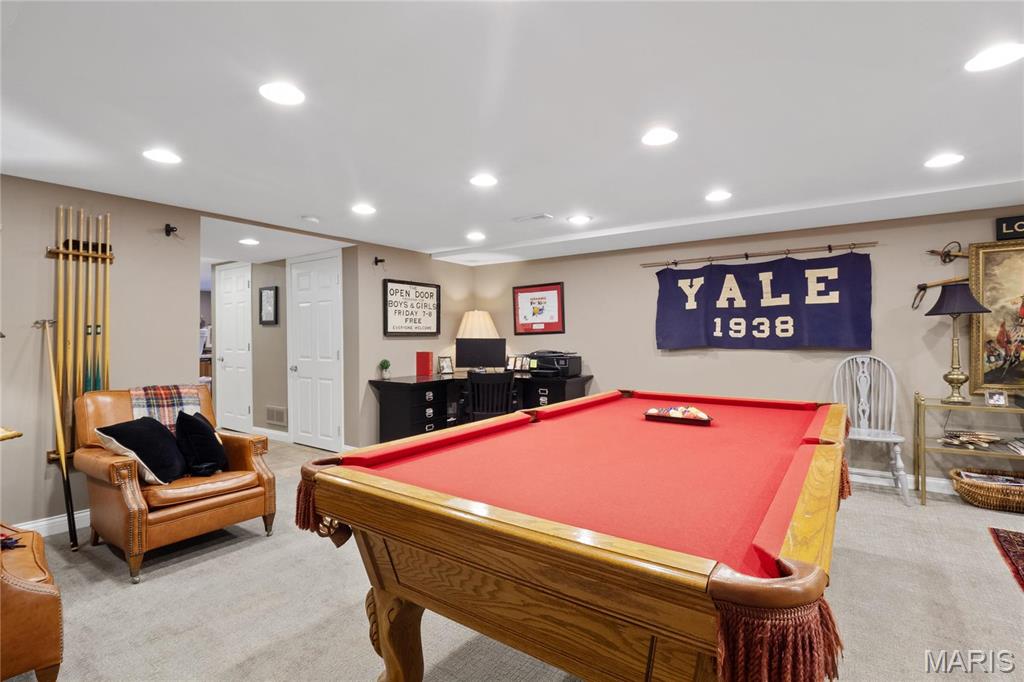 4 Country Life Acres