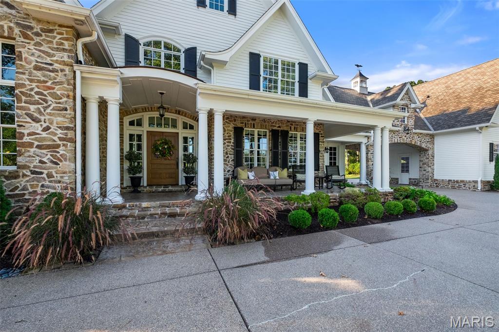 9834 Old Warson Road