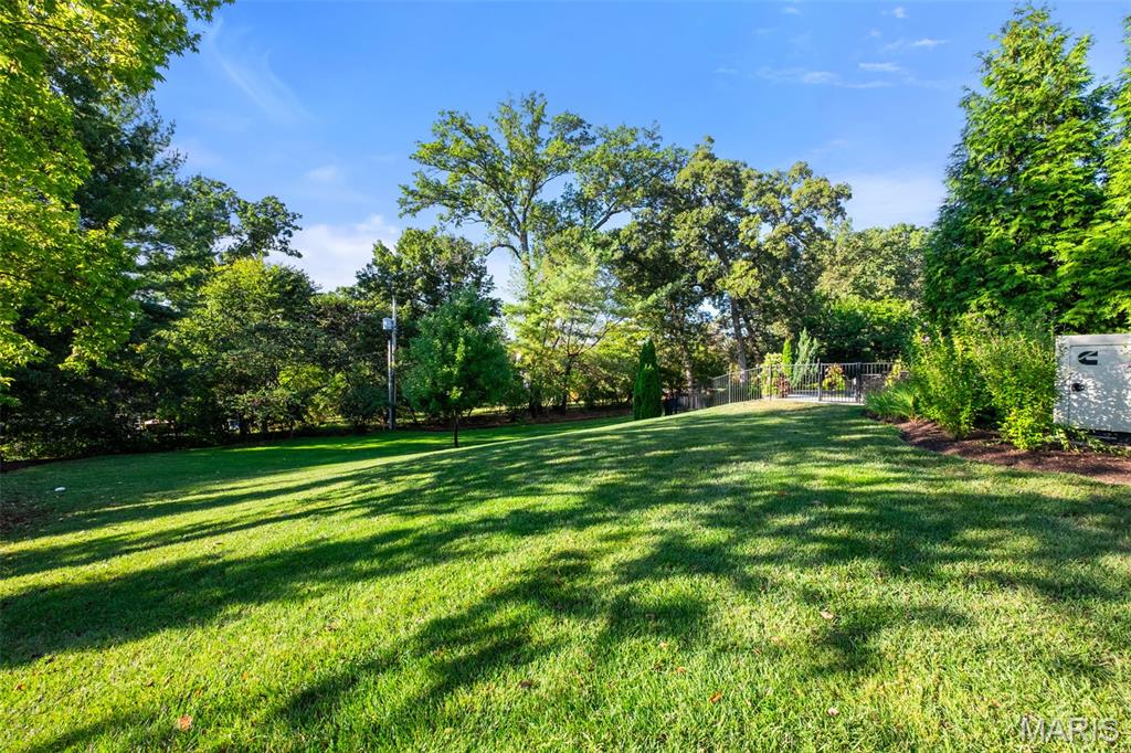 9834 Old Warson Road