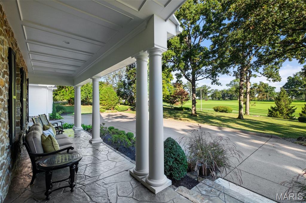 9834 Old Warson Road