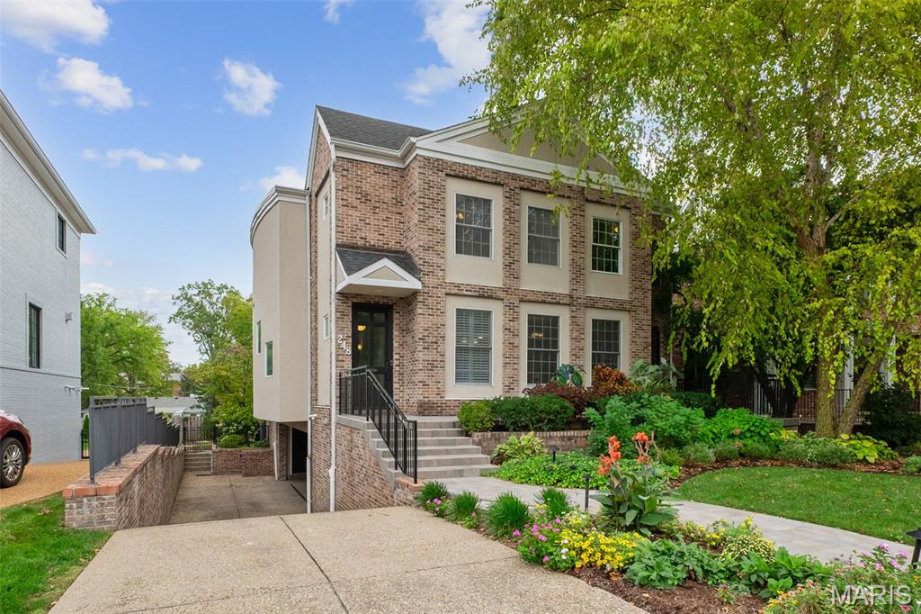 248 Gay Avenue