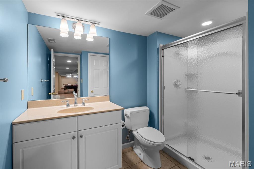 1691 Frontenac Woods Lane