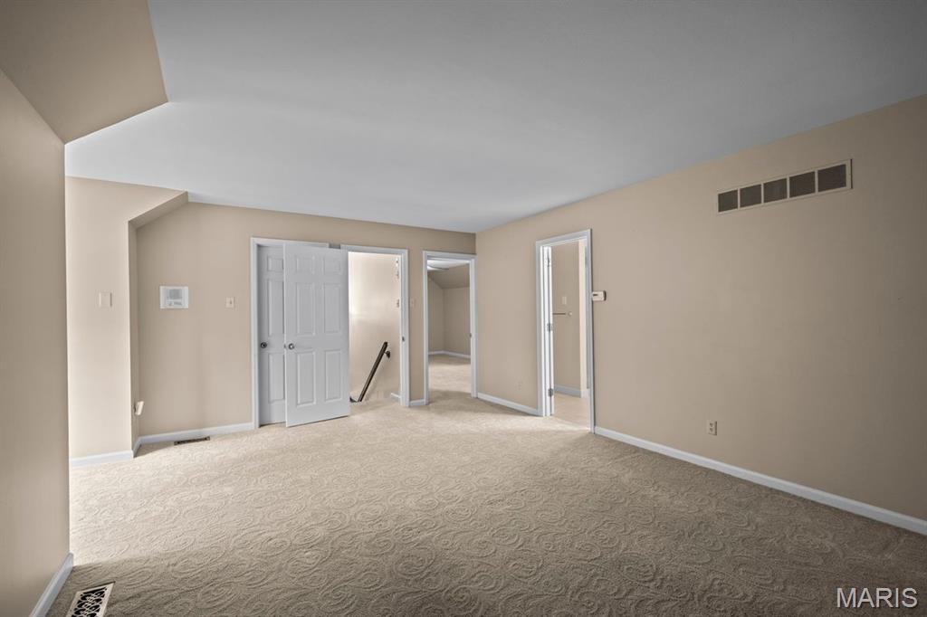 1691 Frontenac Woods Lane