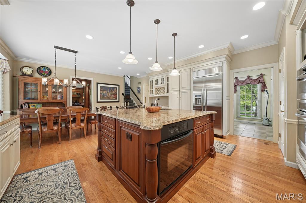 111 Worthington Oaks Drive