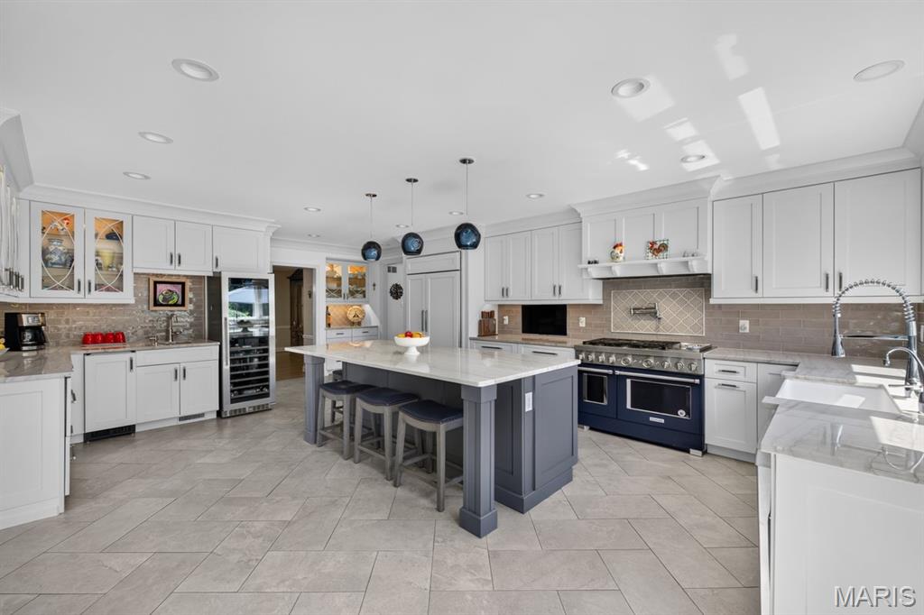 1688 Frontenac Woods Lane