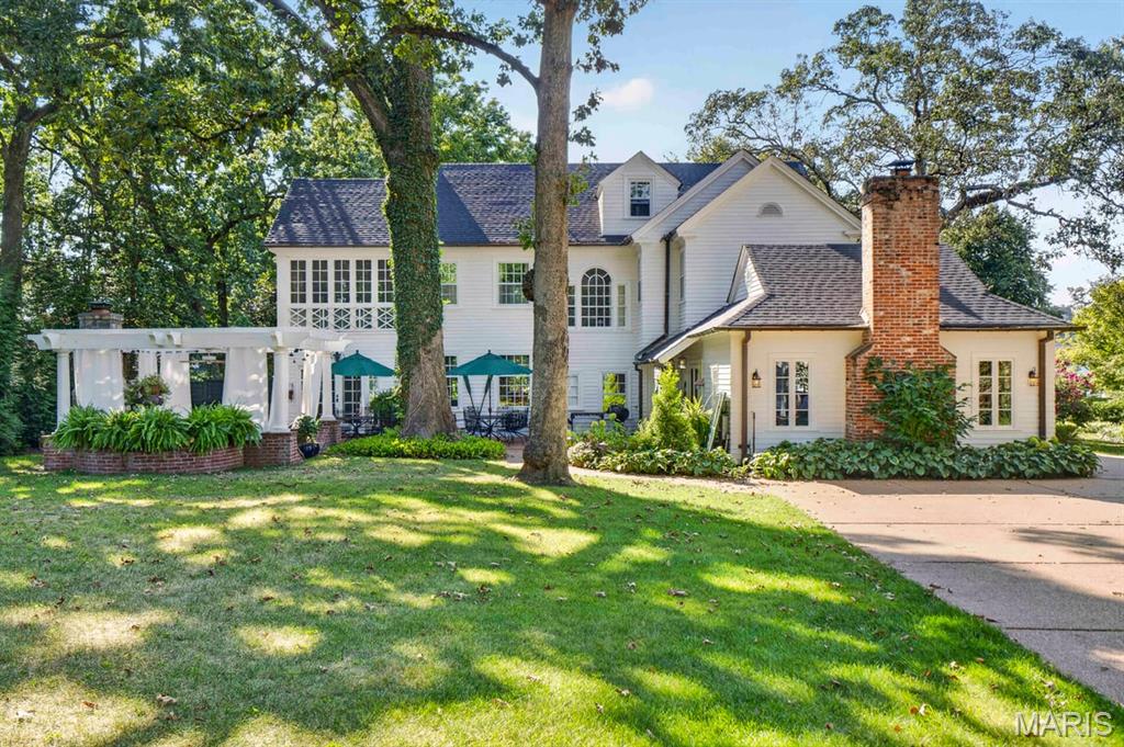 420 Yorkshire Place