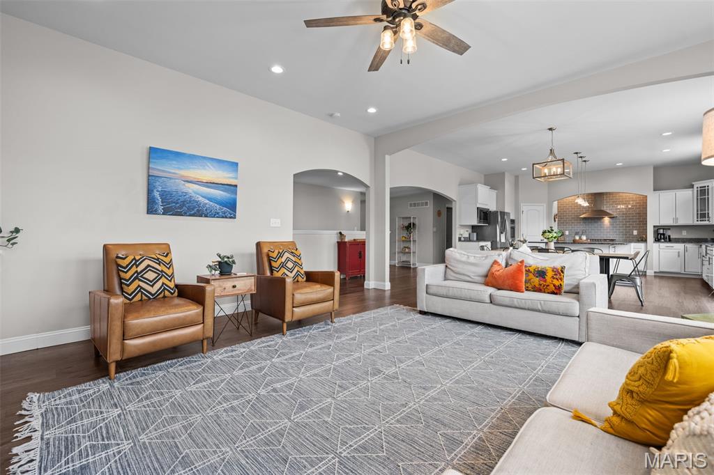 862 Topsfield Drive