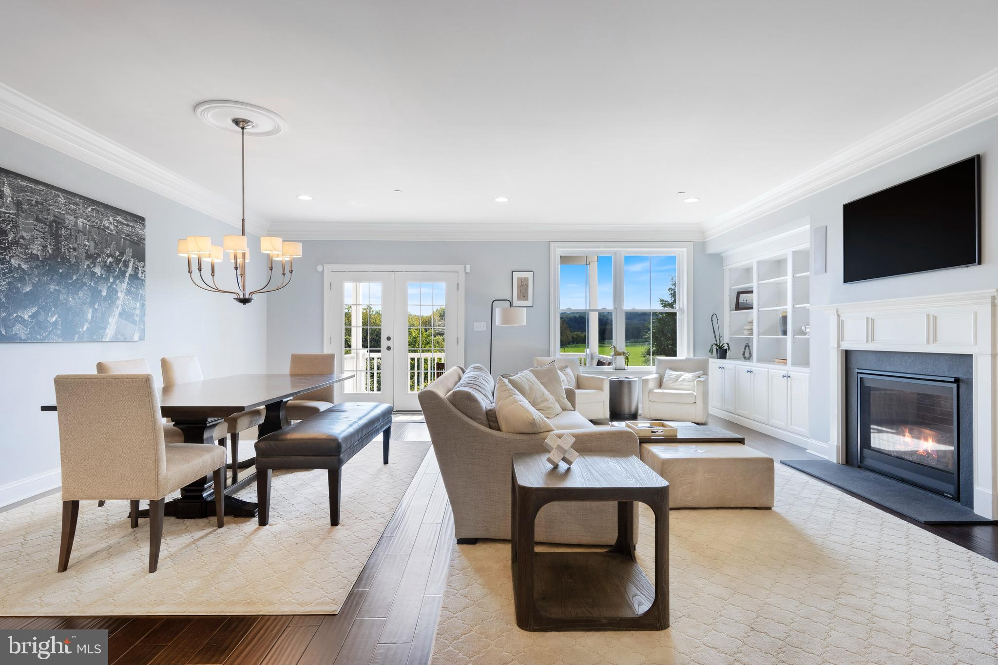 76 Parkview Cir