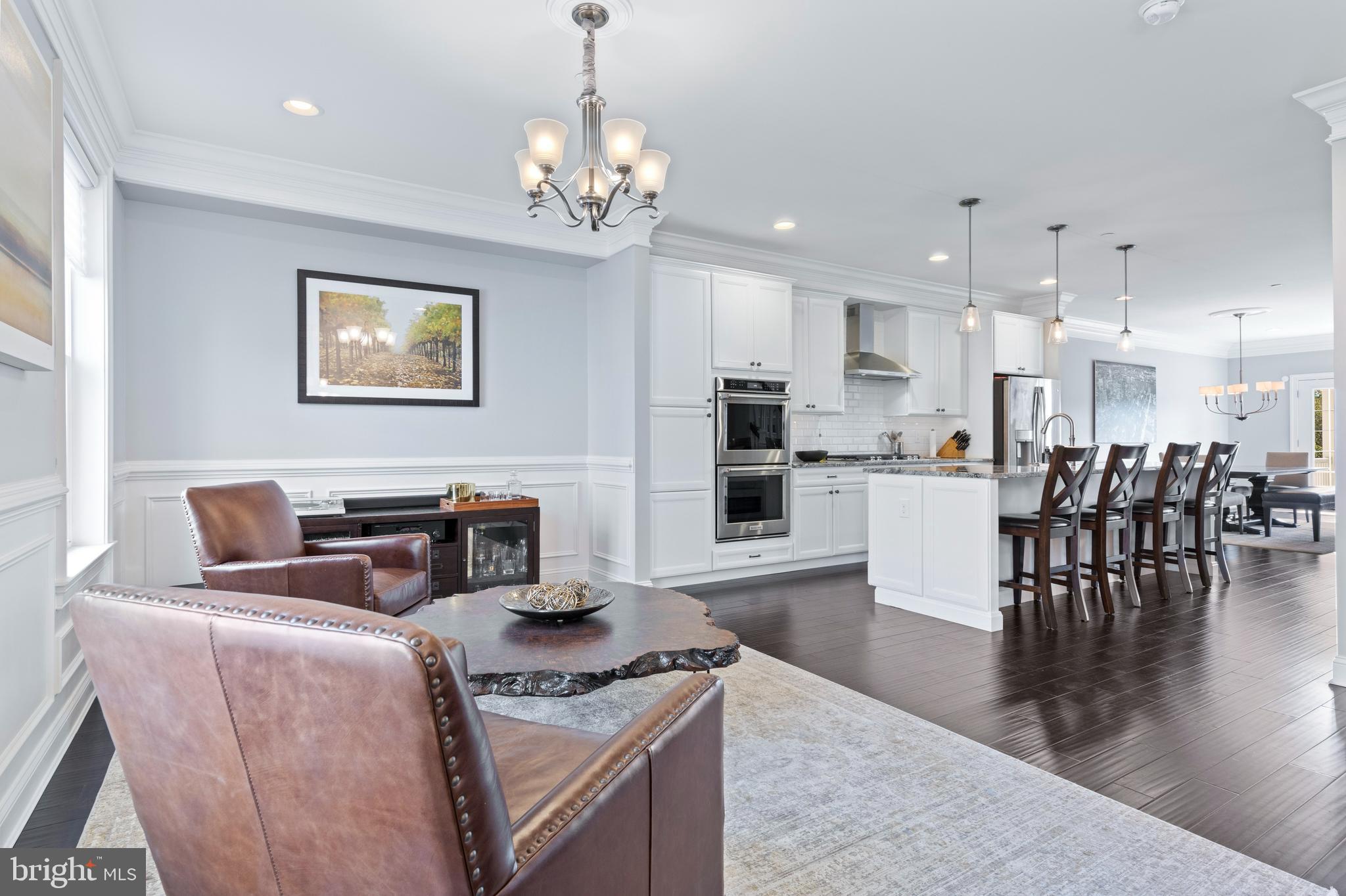 76 Parkview Cir