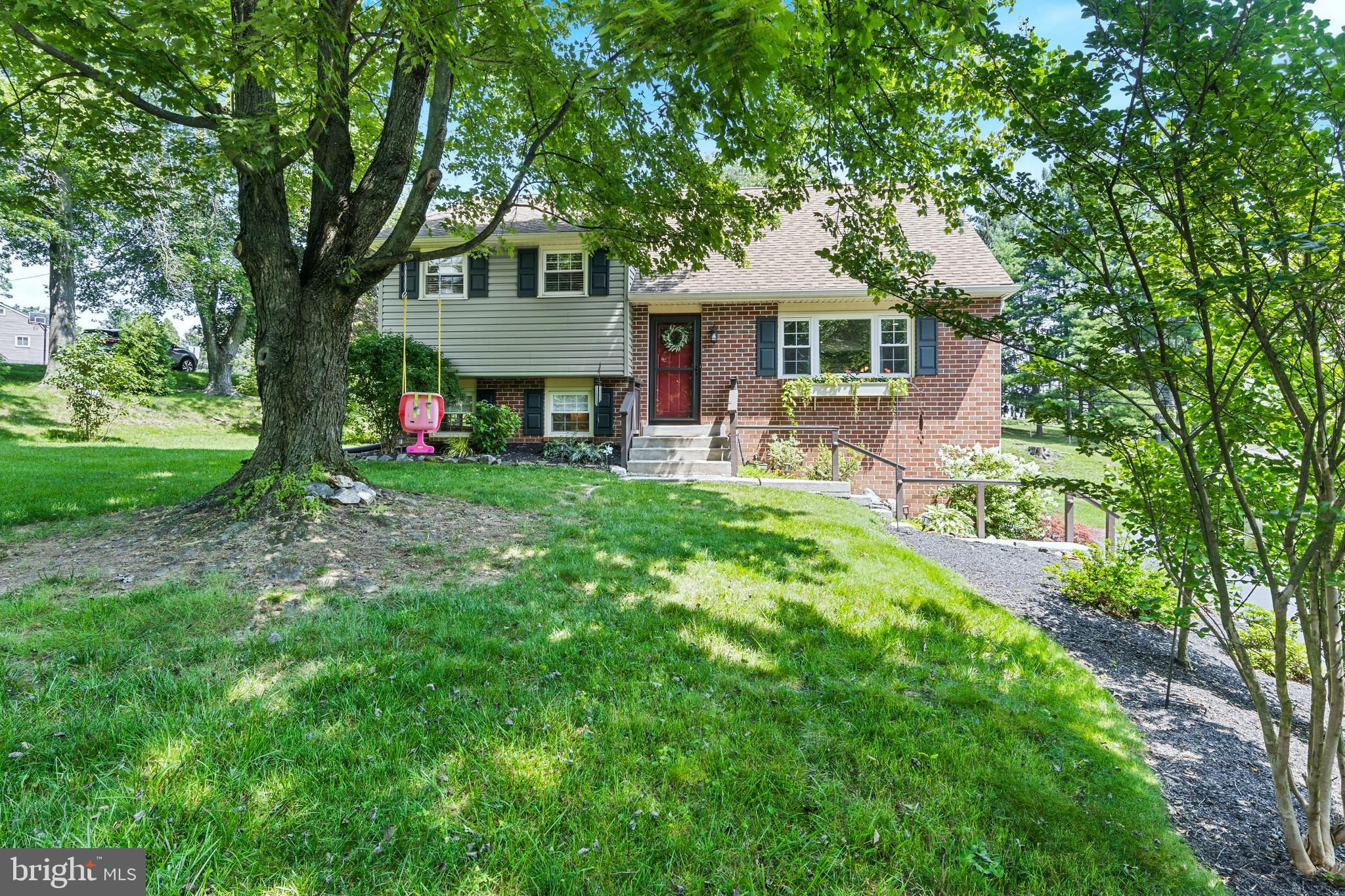 104 Spring Rd