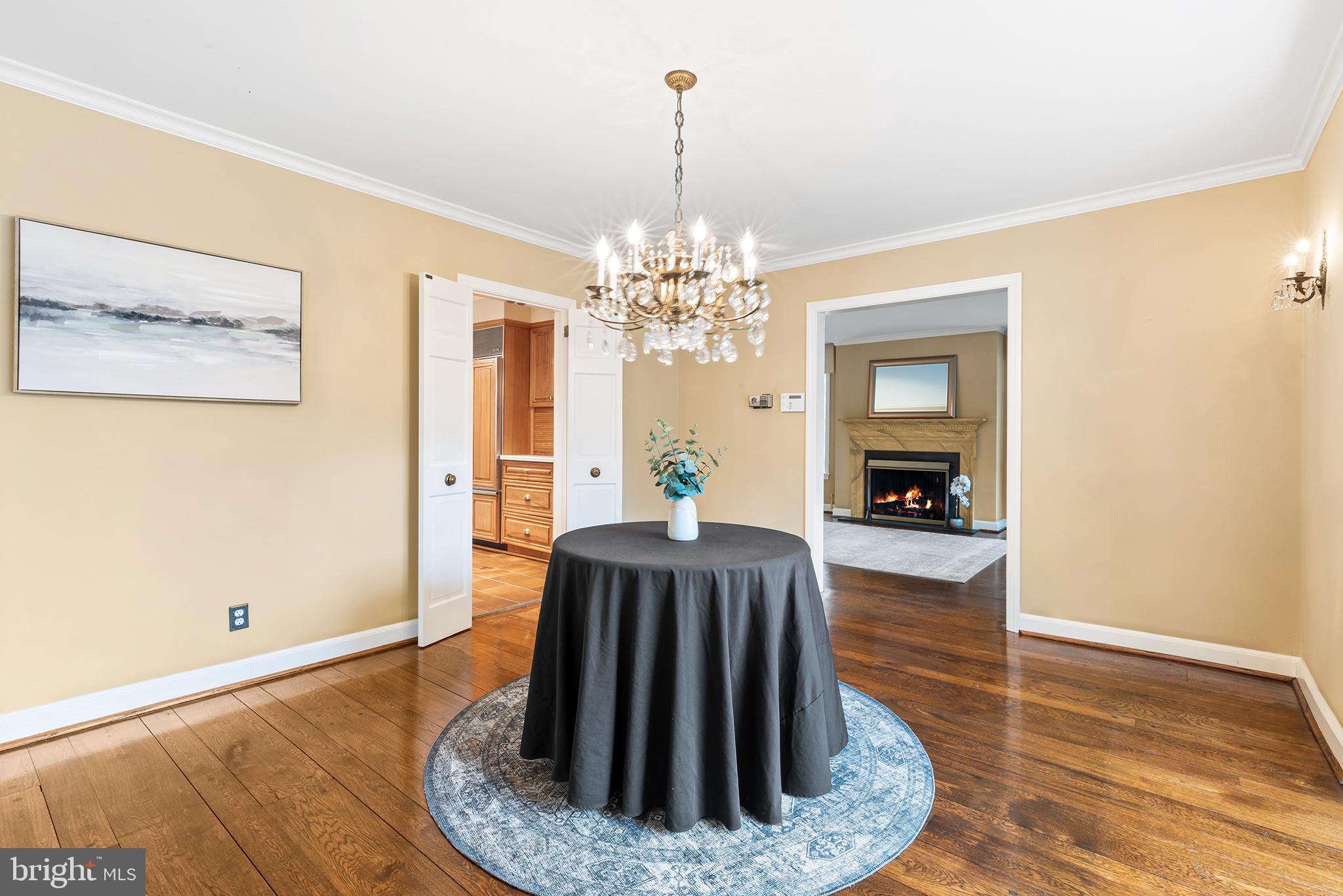 541 W Beechtree Ln