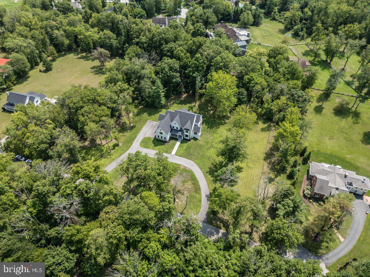 6 Evergreen Ln