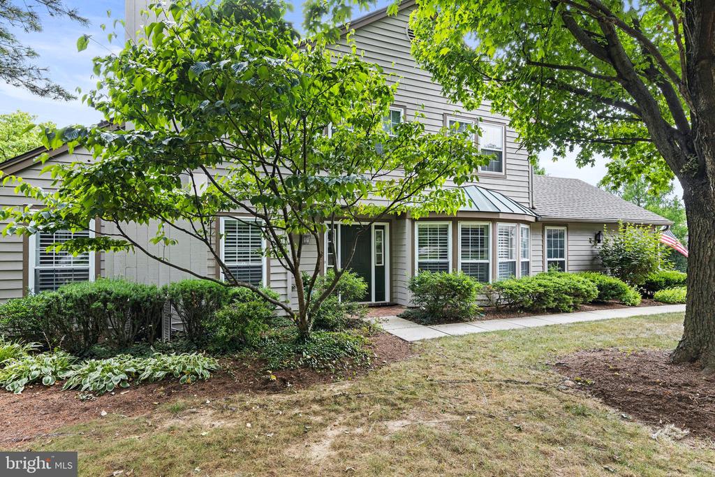29 Manchester Ct