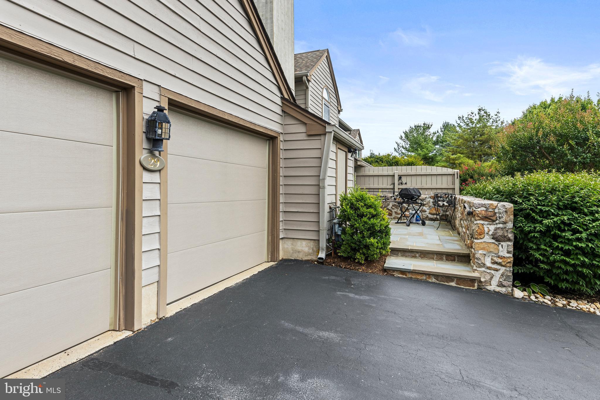 29 Manchester Ct