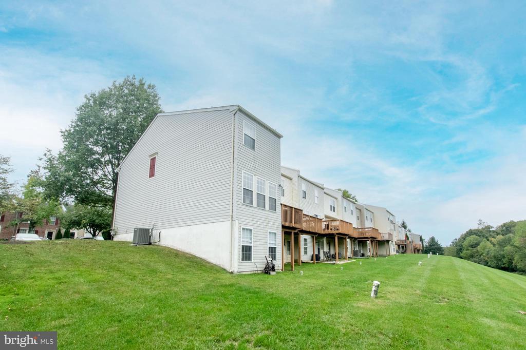 602 Coach Hill Ct