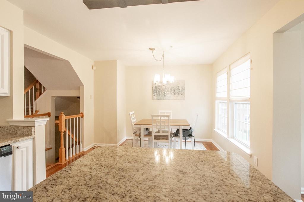 602 Coach Hill Ct