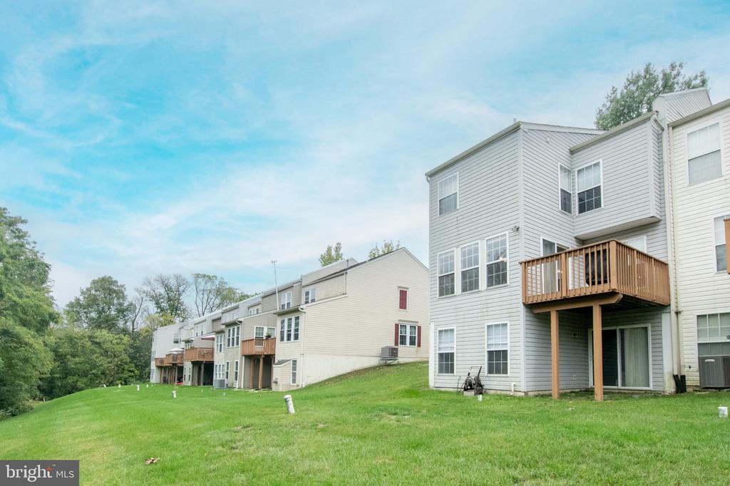 602 Coach Hill Ct