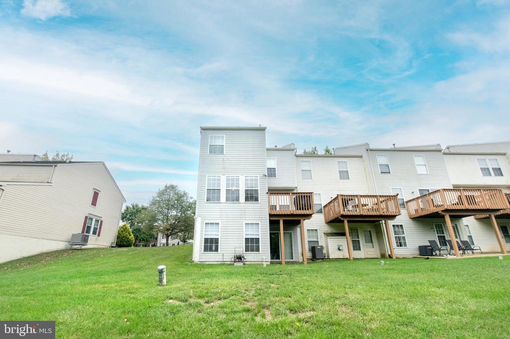 602 Coach Hill Ct