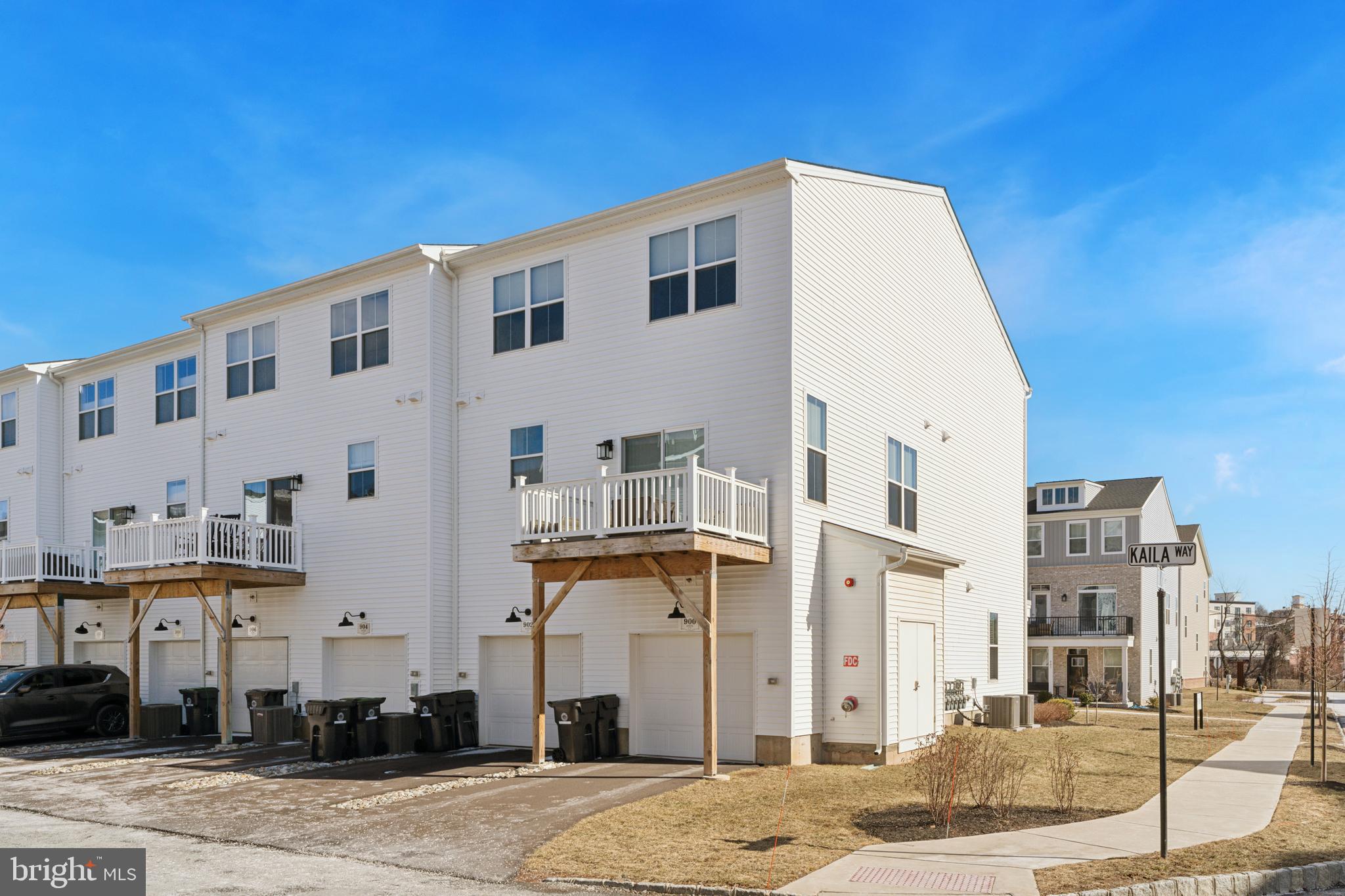 900 Anvil Ct