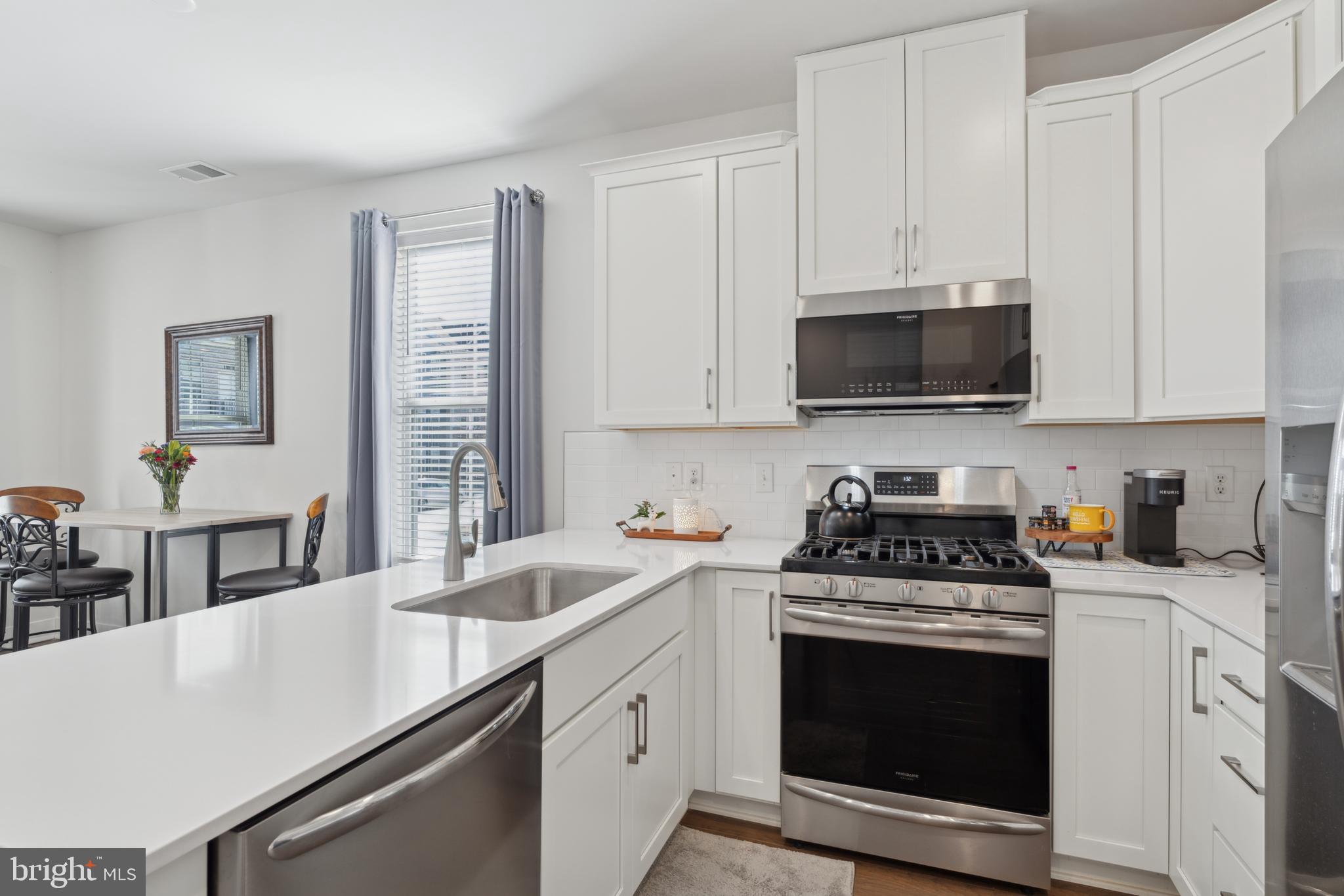900 Anvil Ct