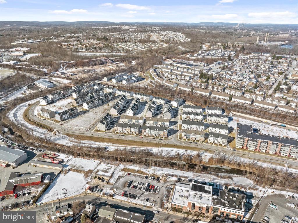 900 Anvil Ct