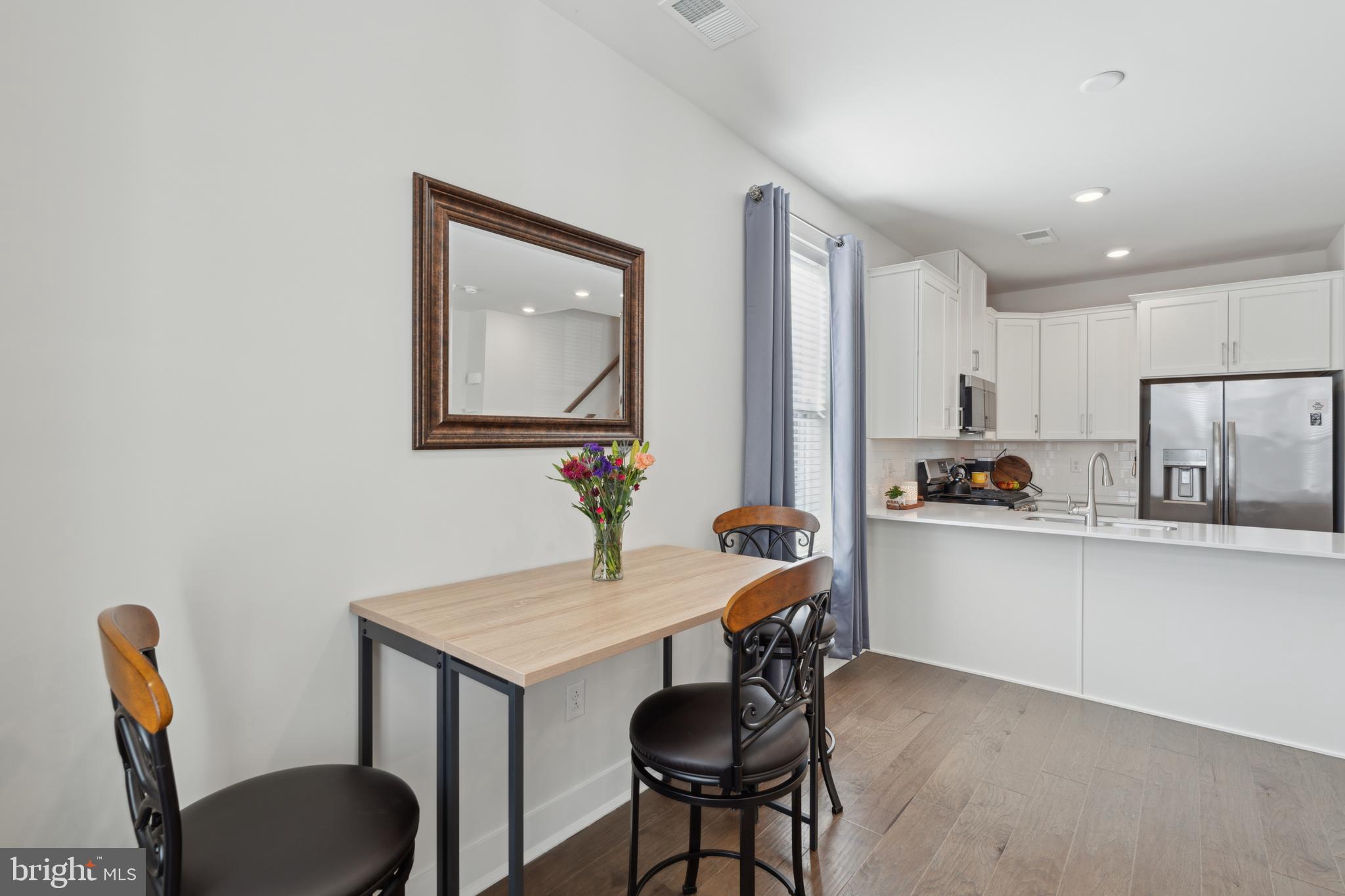 900 Anvil Ct
