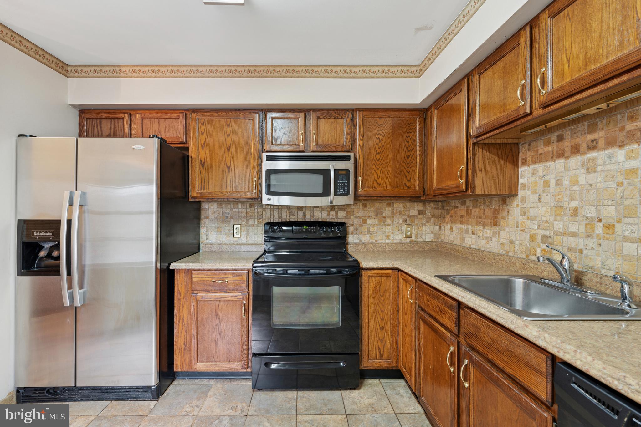 192 Valley Stream Ln