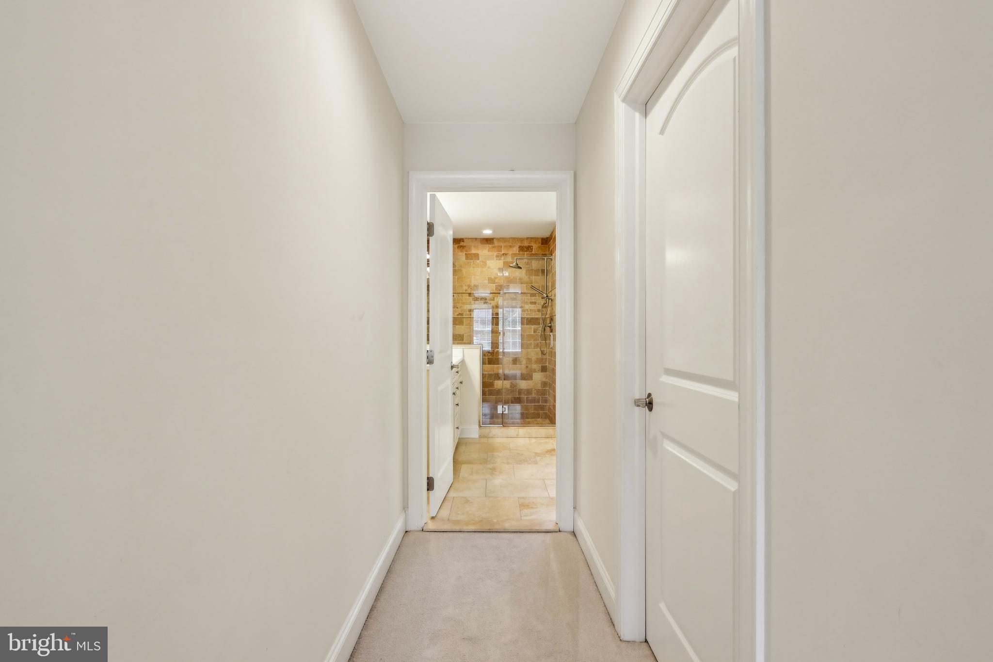 10 E Central Ave