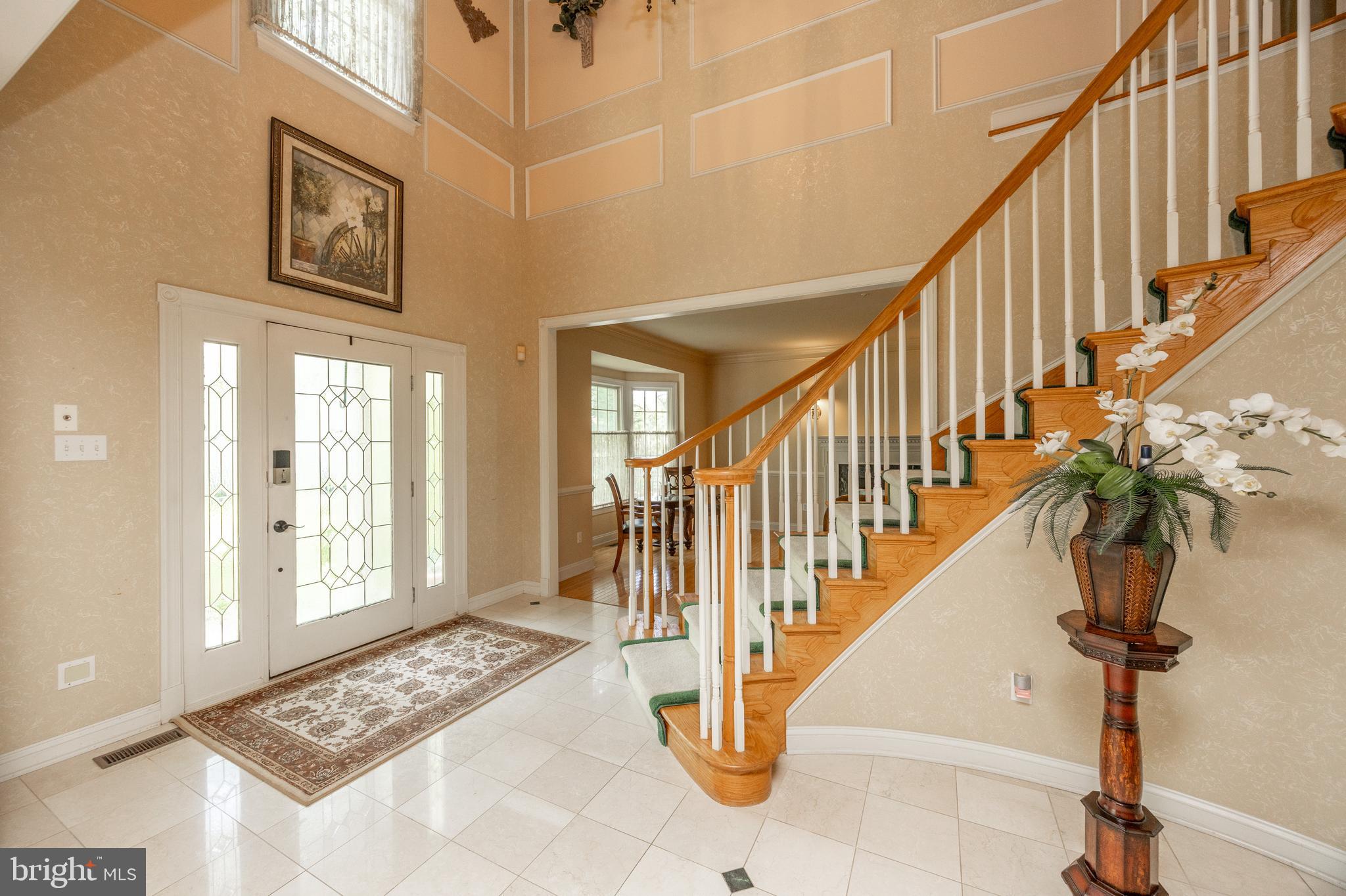 301 Bell Ct