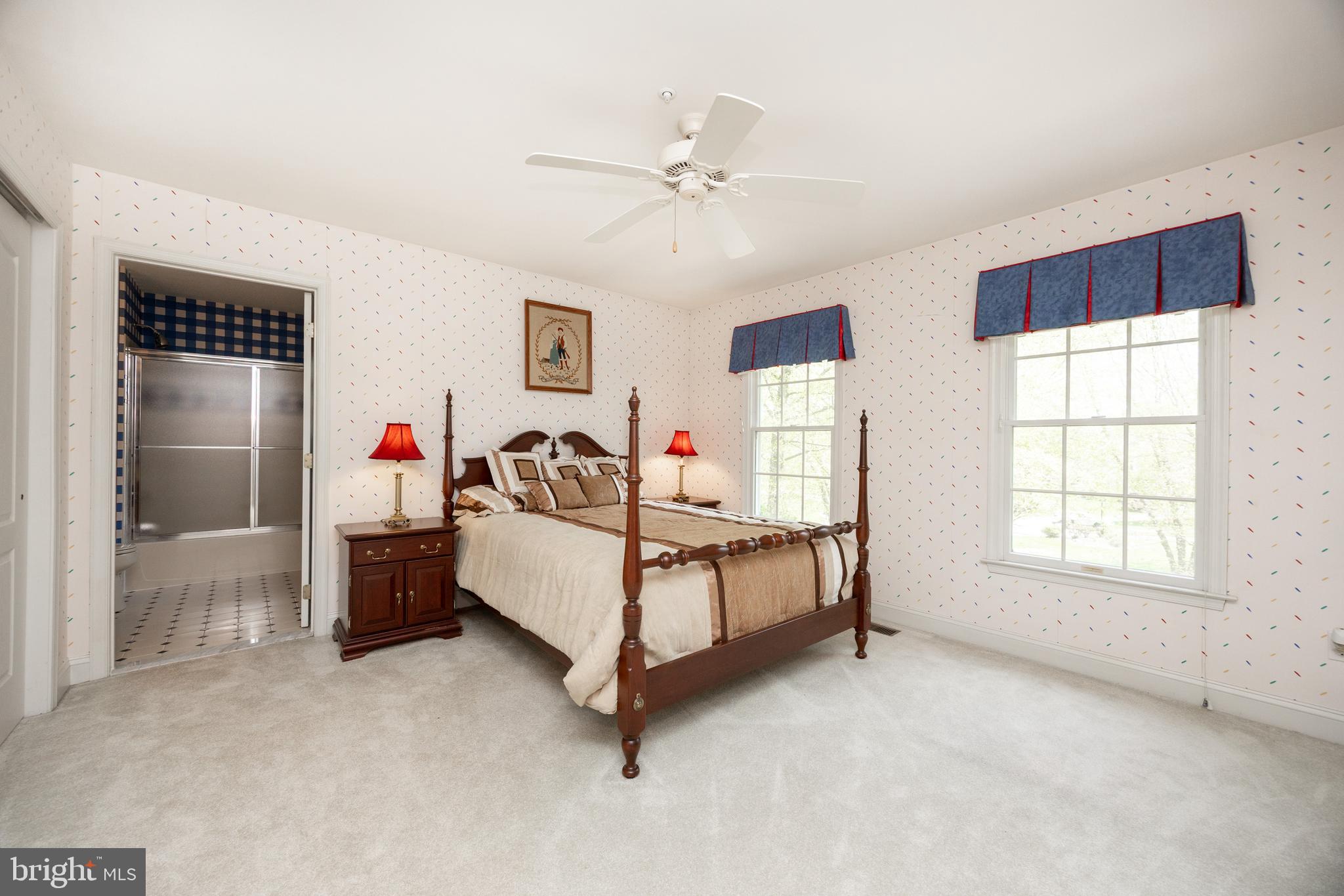 301 Bell Ct