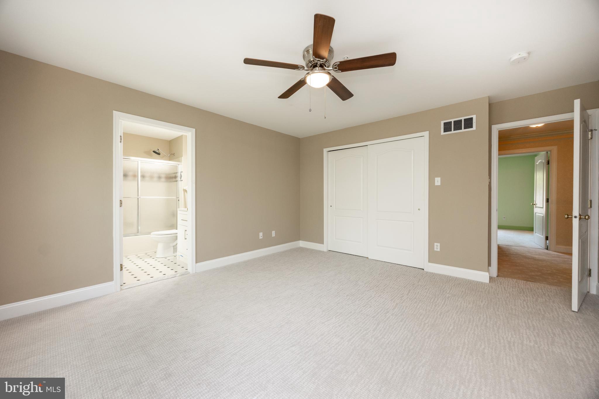 301 Bell Ct