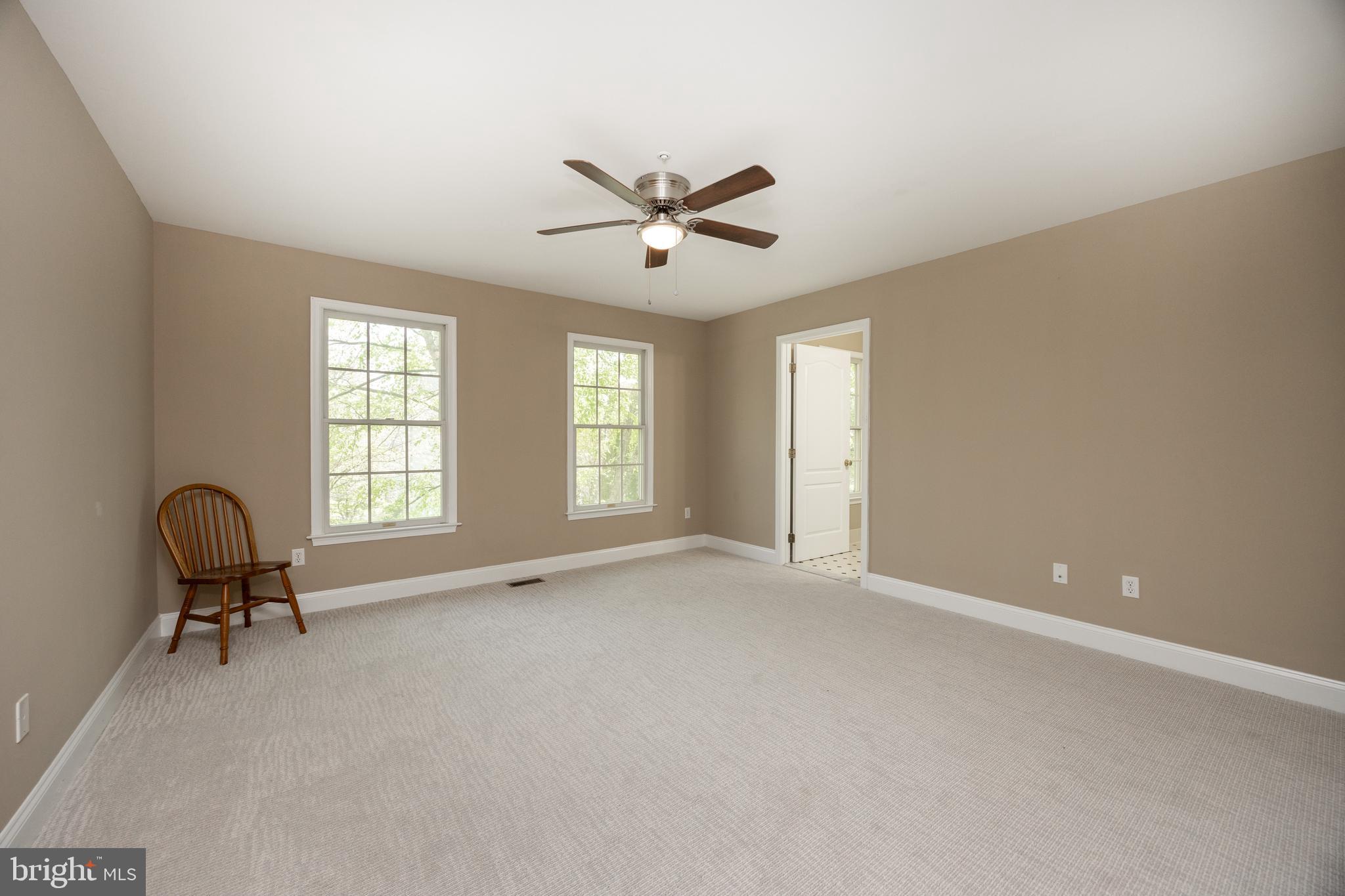 301 Bell Ct
