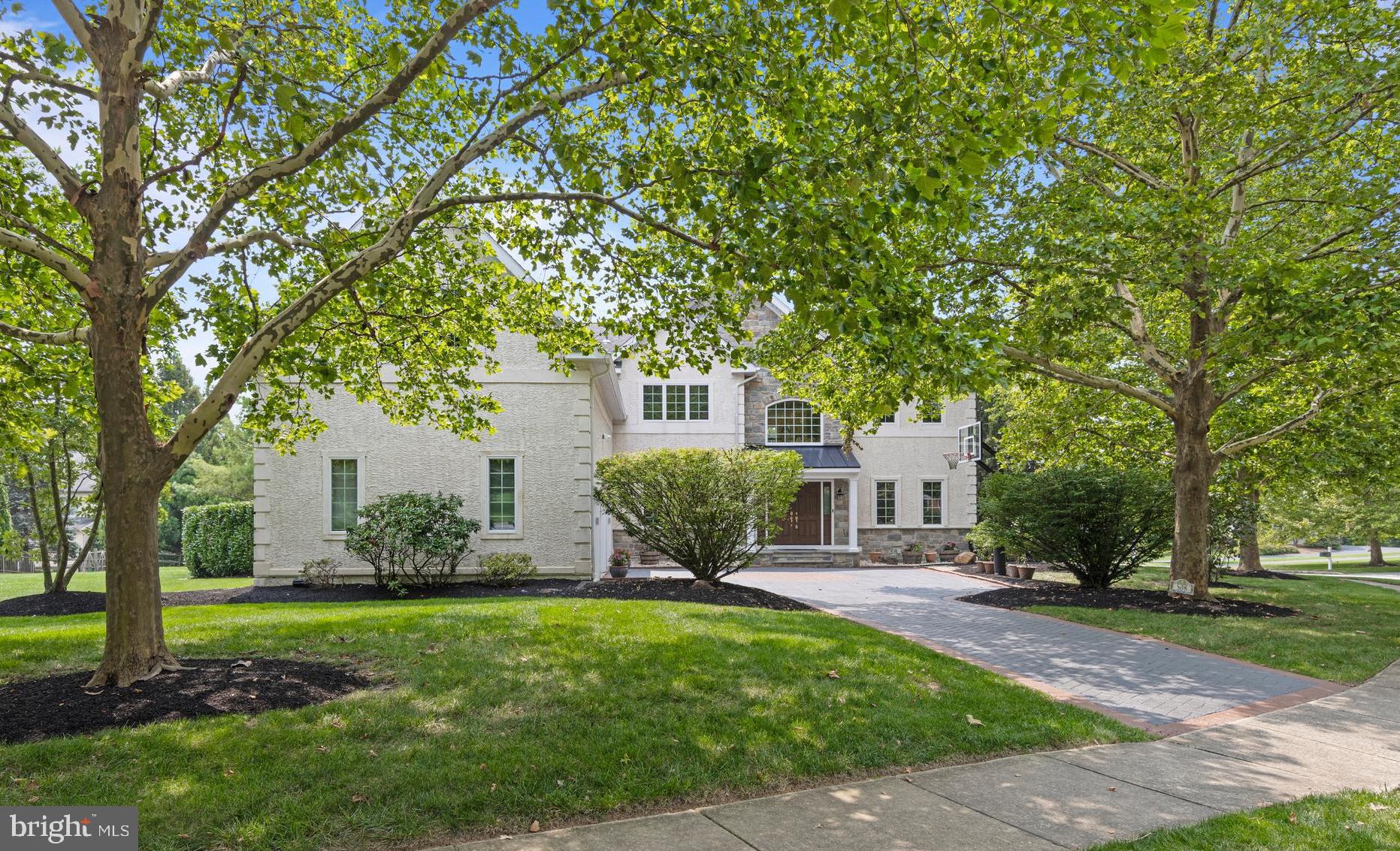 508 Doral Cir