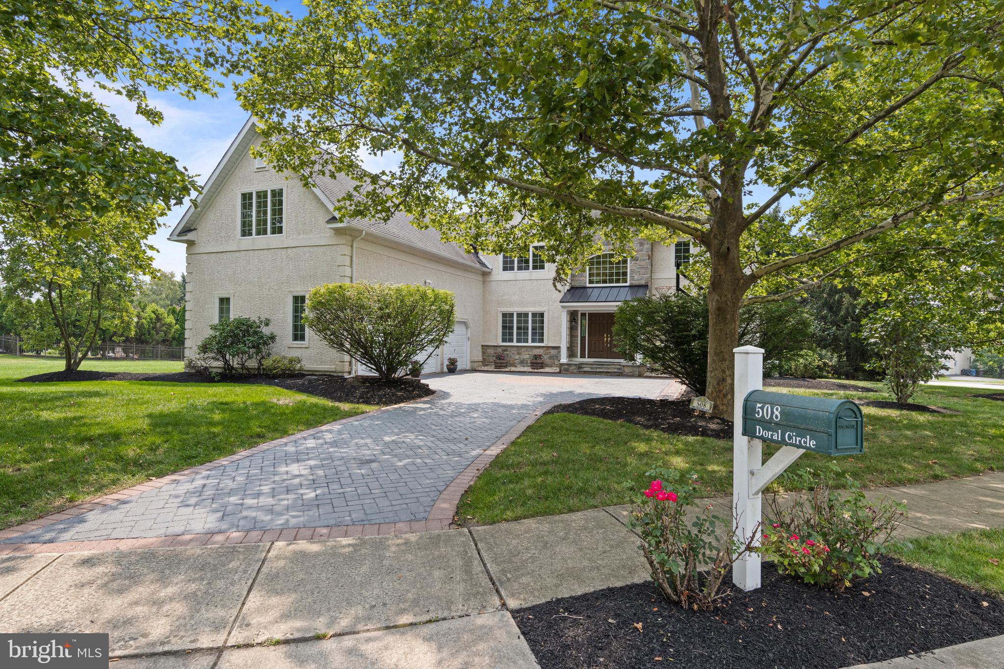 508 Doral Cir
