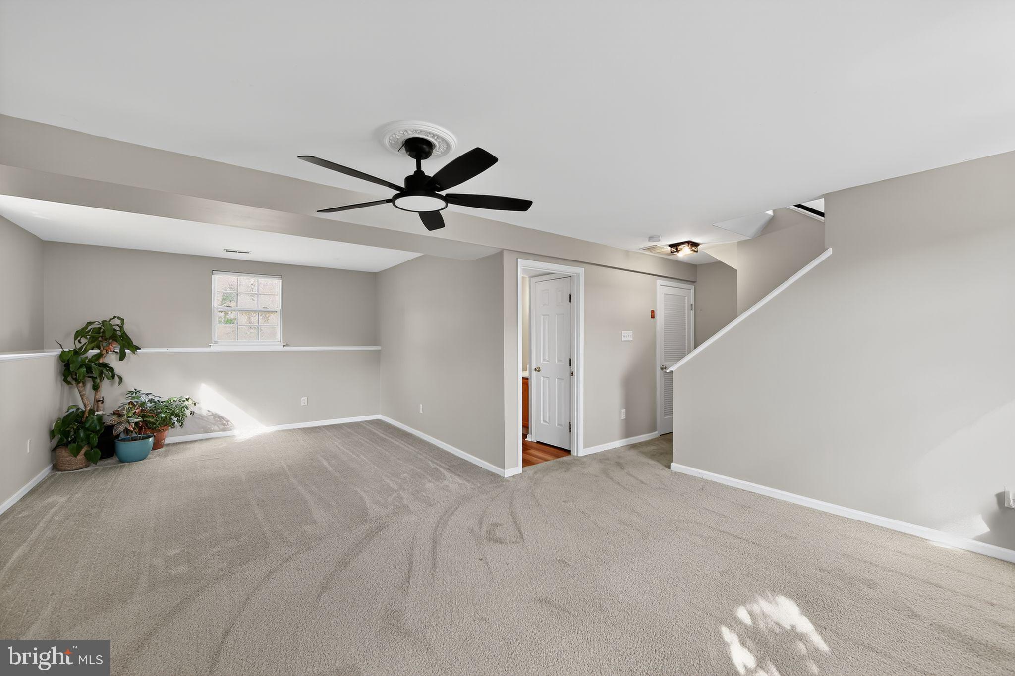 223 PARKVIEW BOULEVARD