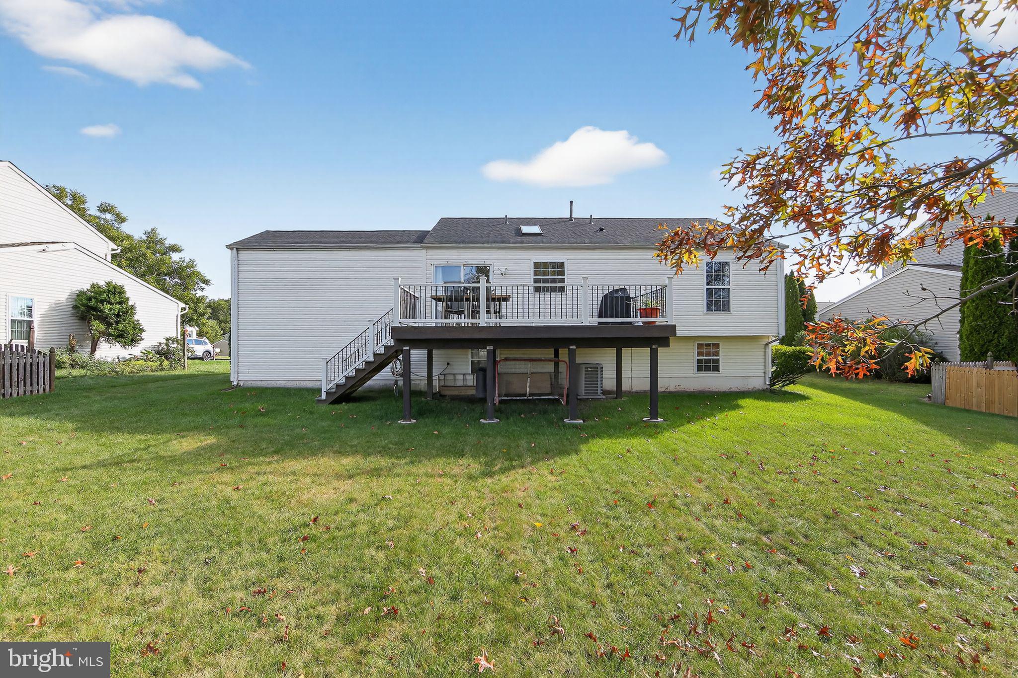 223 PARKVIEW BOULEVARD