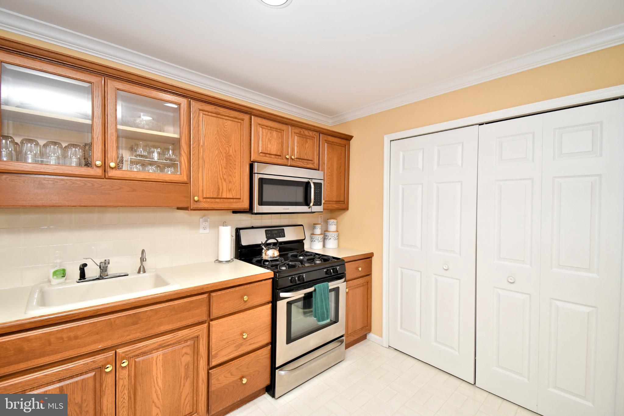 227 PAOLI POINTE DRIVE 227-U