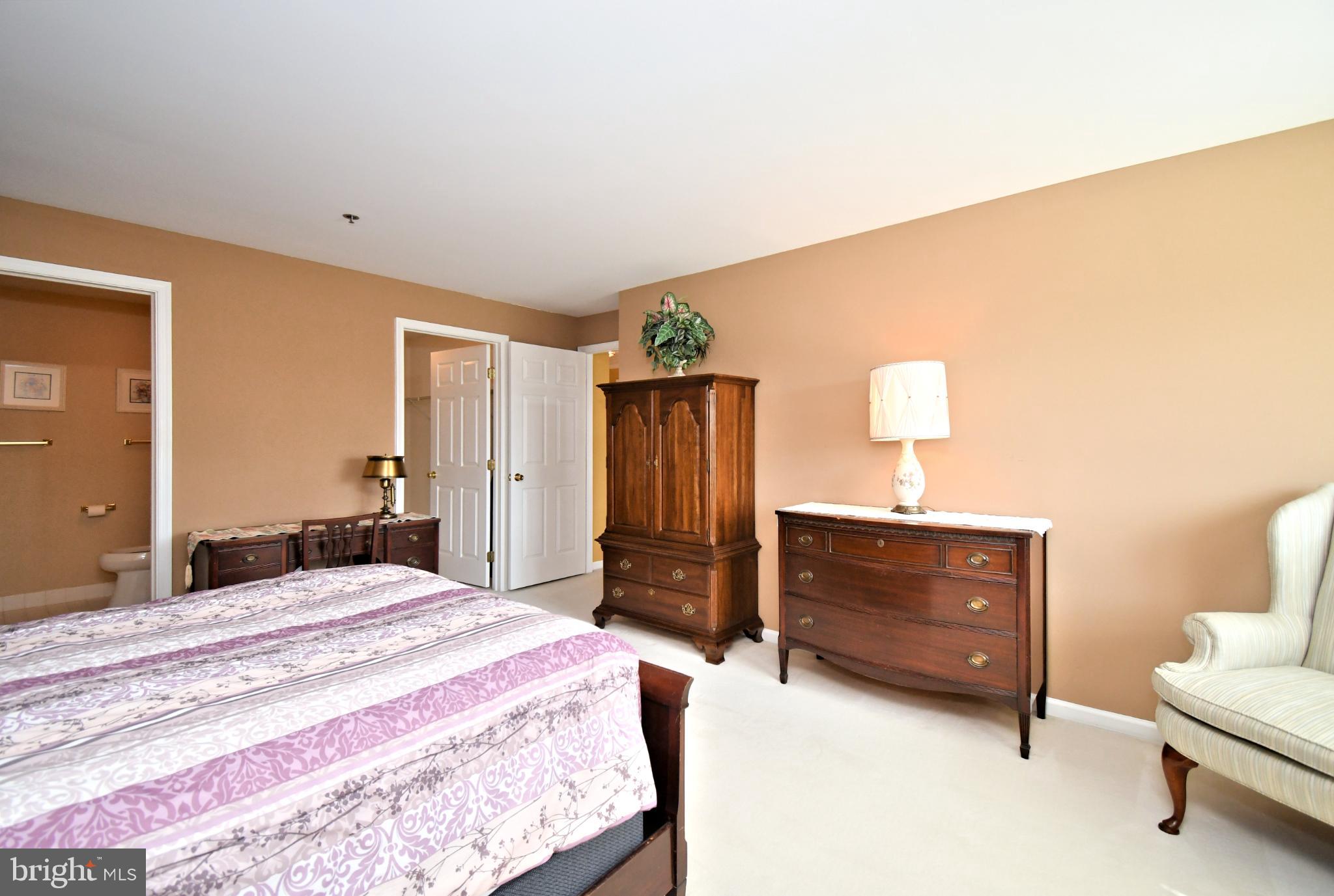 227 PAOLI POINTE DRIVE 227-U