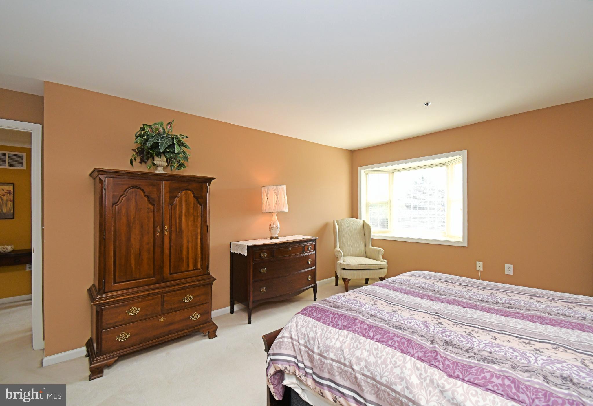 227 PAOLI POINTE DRIVE 227-U