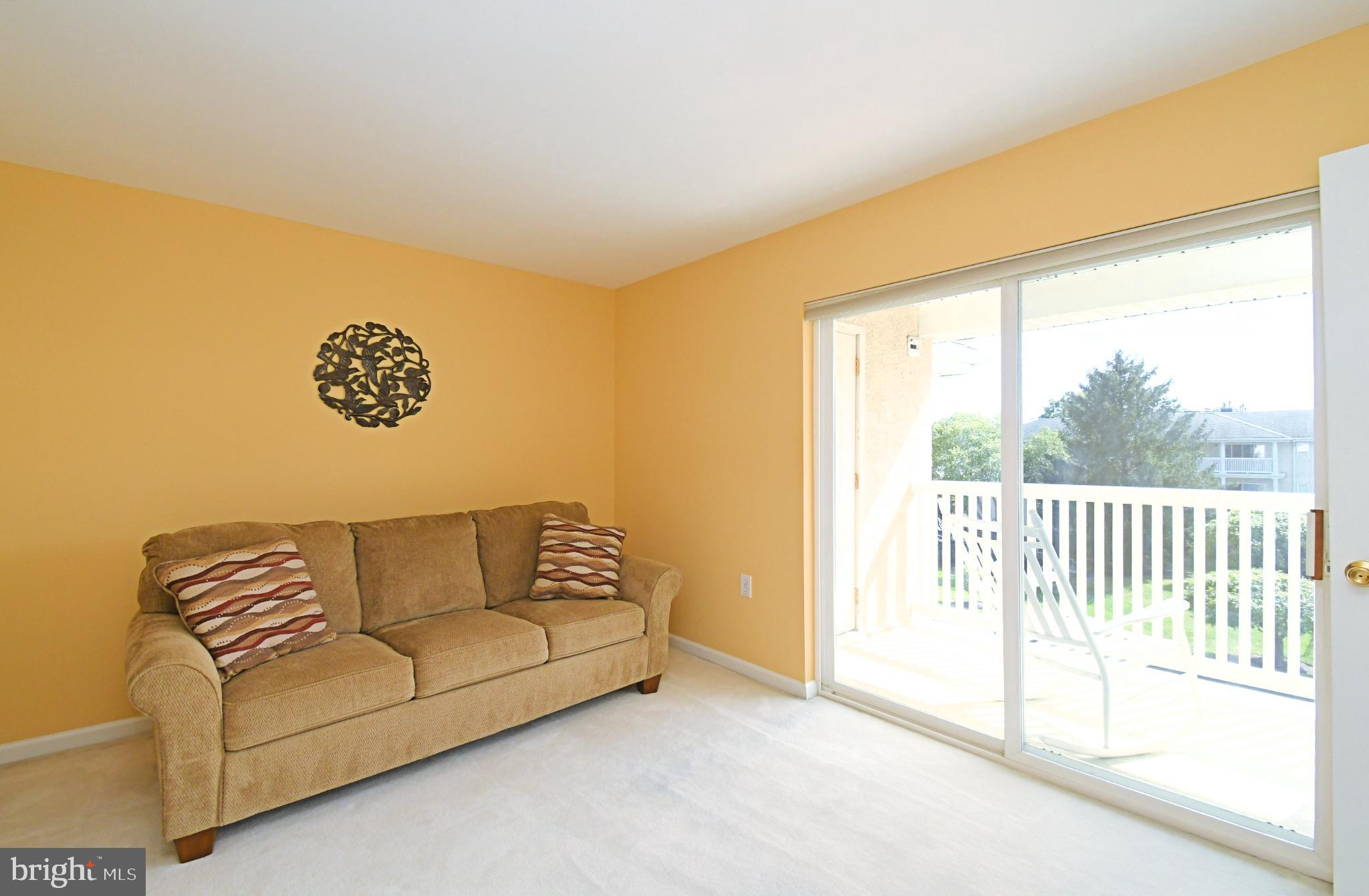 227 PAOLI POINTE DRIVE 227-U