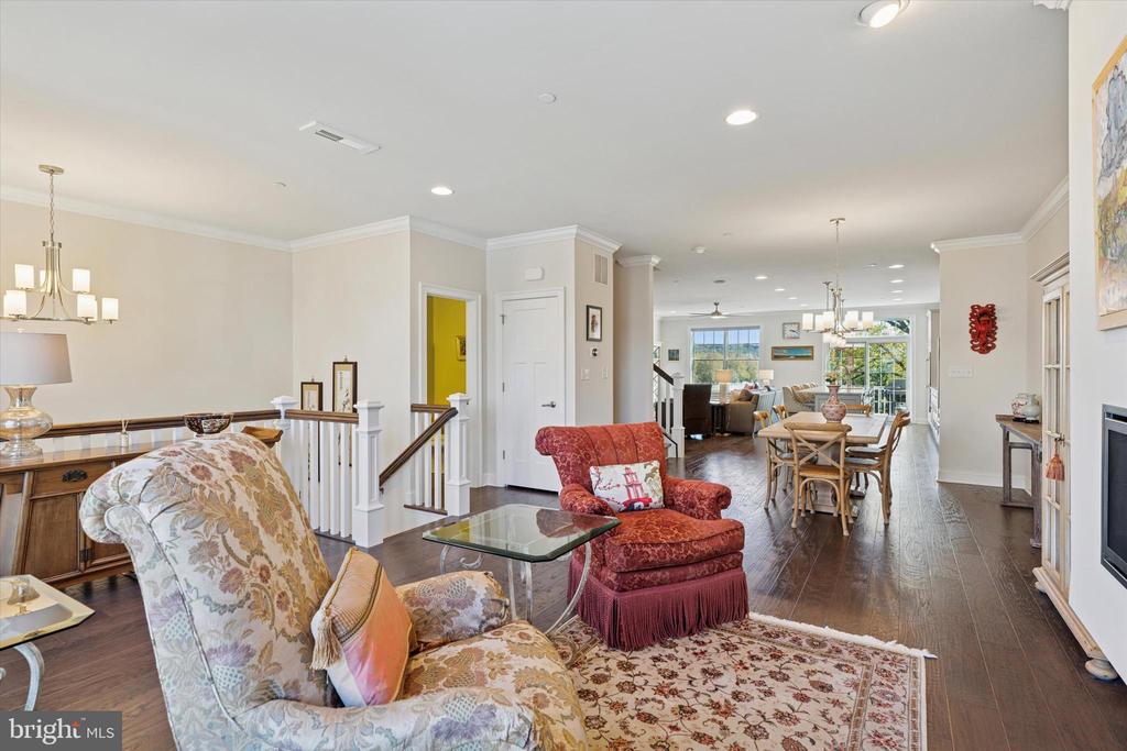 50 PARKVIEW CIRCLE